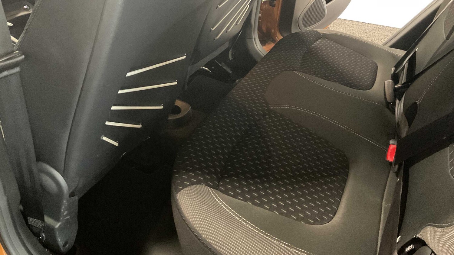 Used Renault Captur 2017 for sale - 76286294: Photo 25