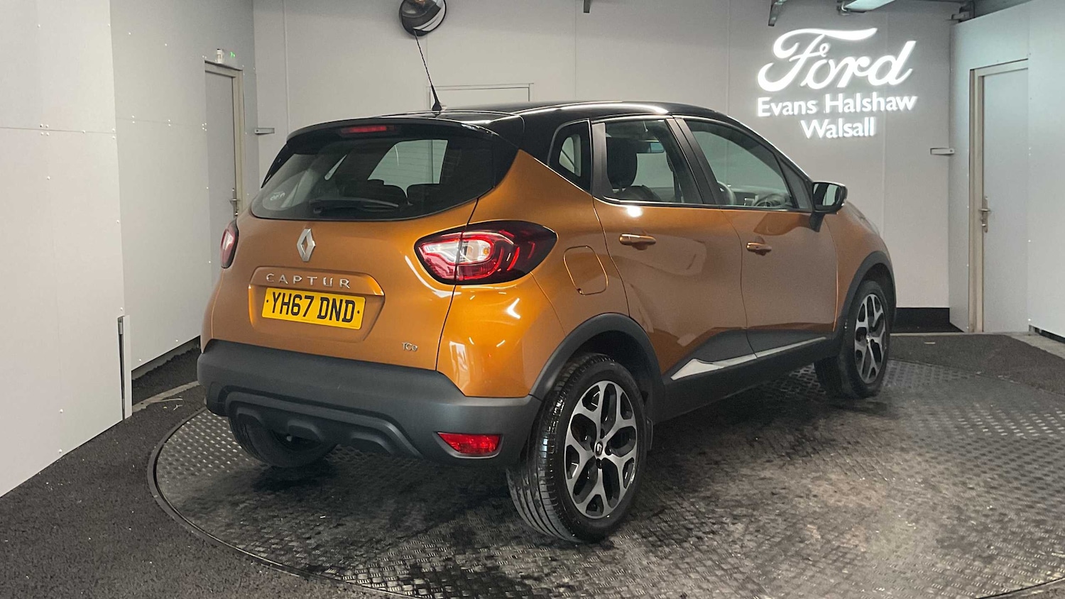 Used Renault Captur 2017 for sale - 76286294: Photo 6