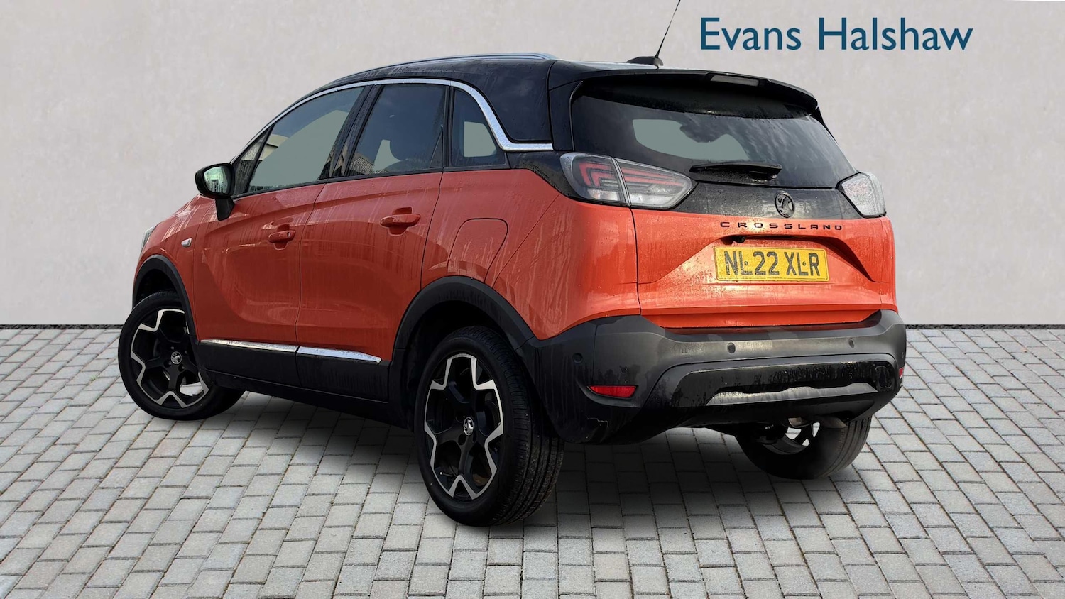 Used Vauxhall Crossland 2022 for sale - 76842987: Photo 2