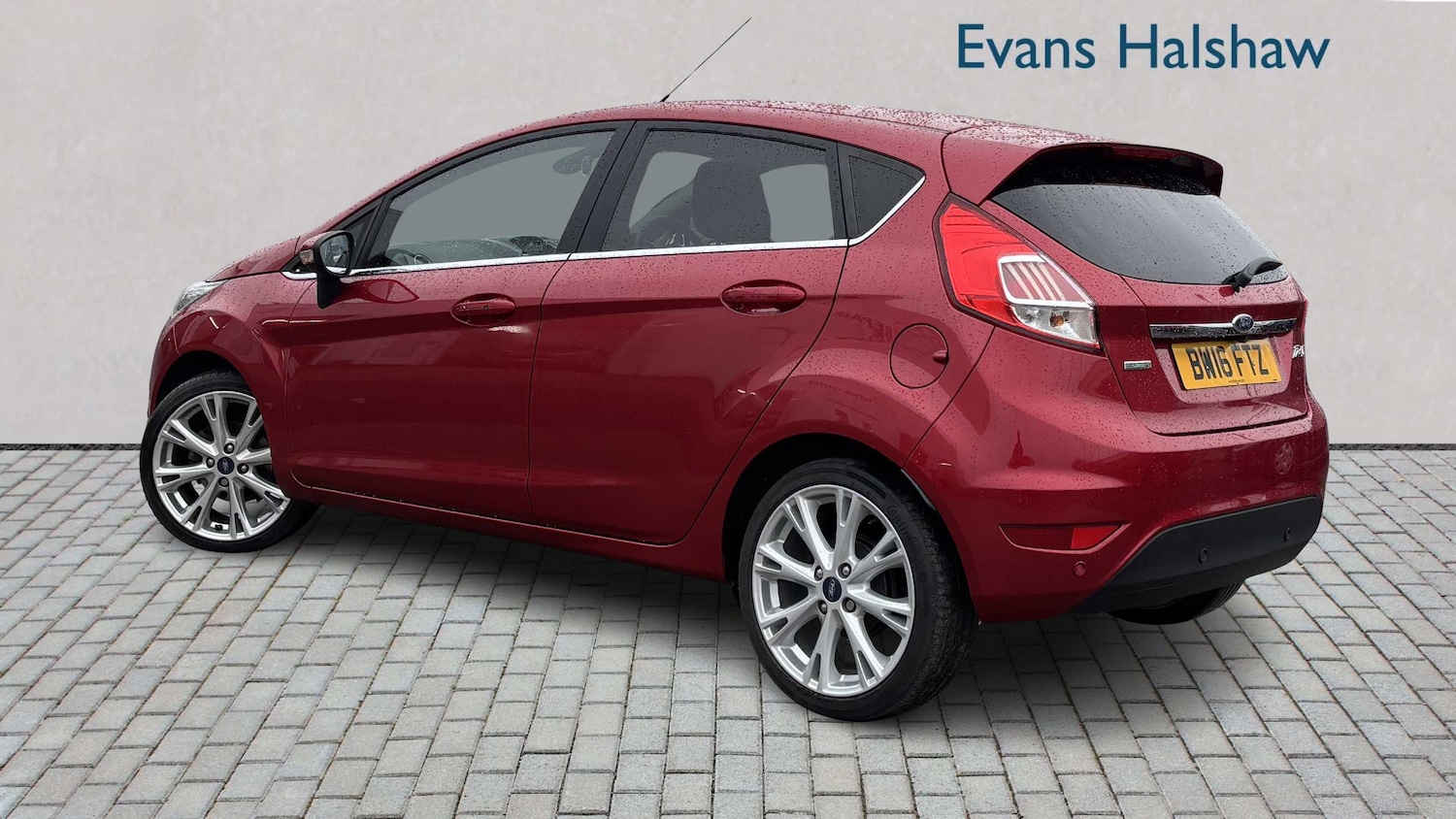 Used Ford Fiesta 2016 for sale - 77164443: Photo 2