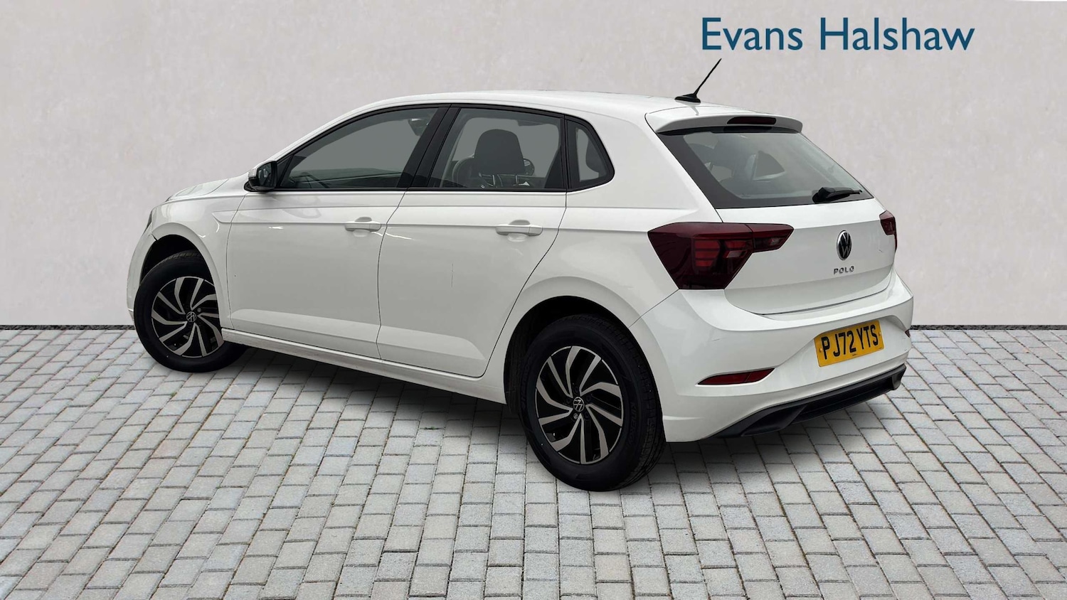 Used Volkswagen Polo 2022 for sale - 77068635: Photo 2