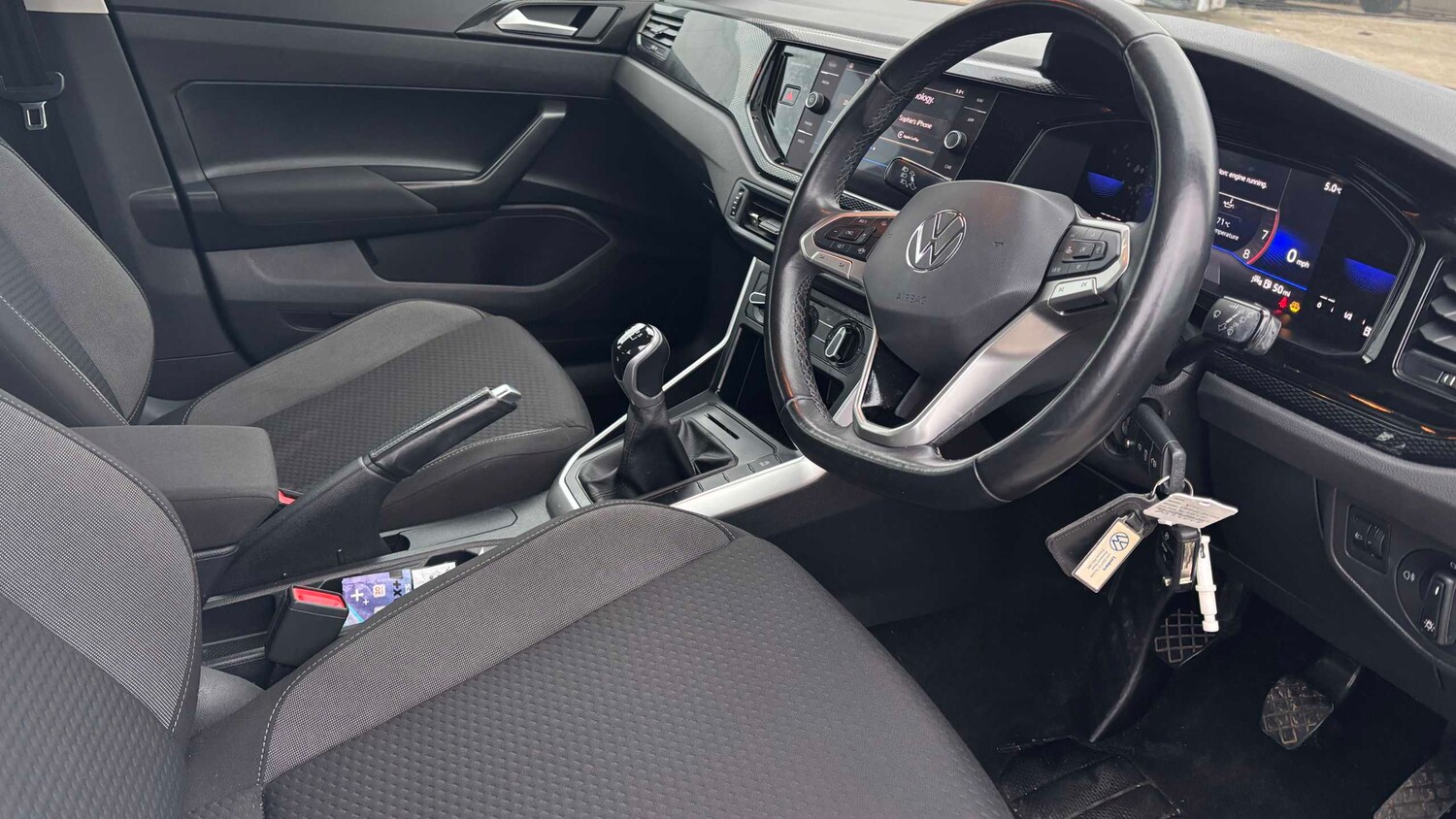 Used Volkswagen Polo 2022 for sale - 77068635: Photo 6