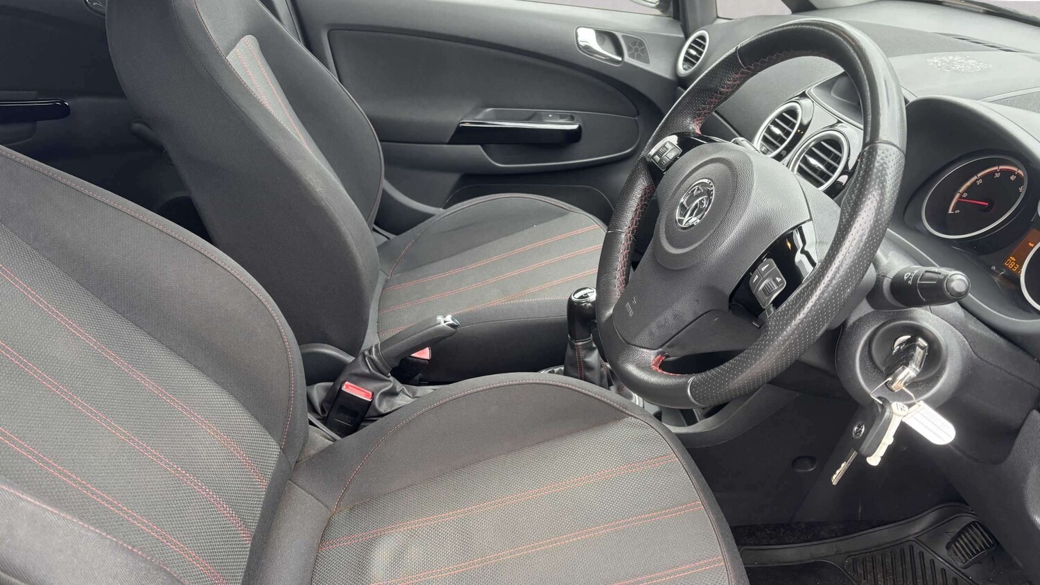 Used Vauxhall Corsa 2013 for sale - 77698926: Photo 7