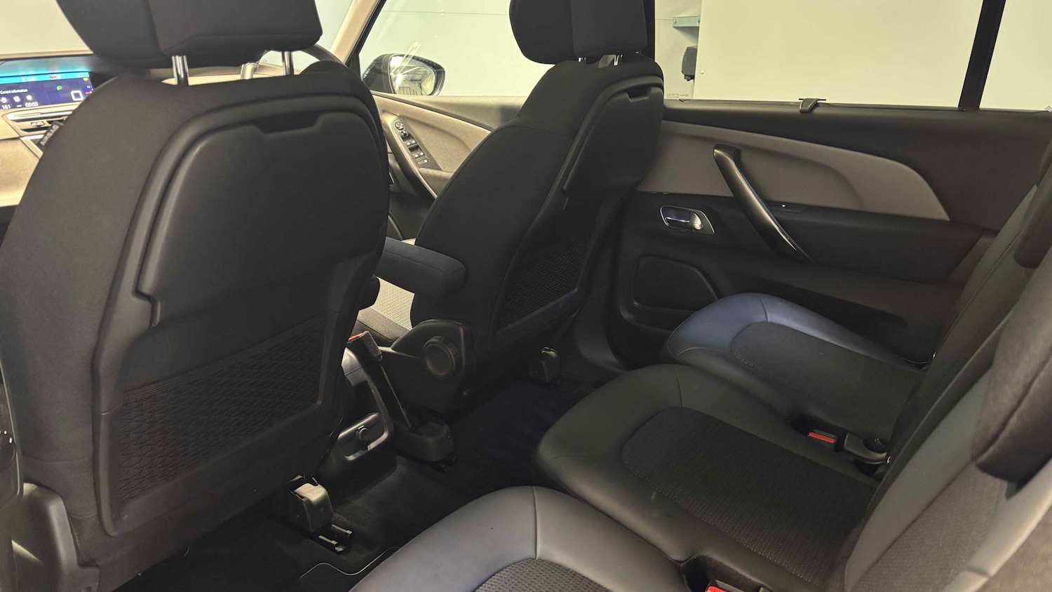 Used Citroen Grand C4 Picasso 2021 for sale - 77914079: Photo 25