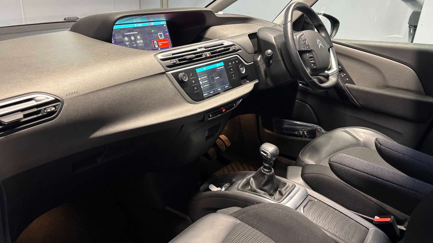 Used Citroen Grand C4 Picasso 2021 for sale - 77914079: Photo 28