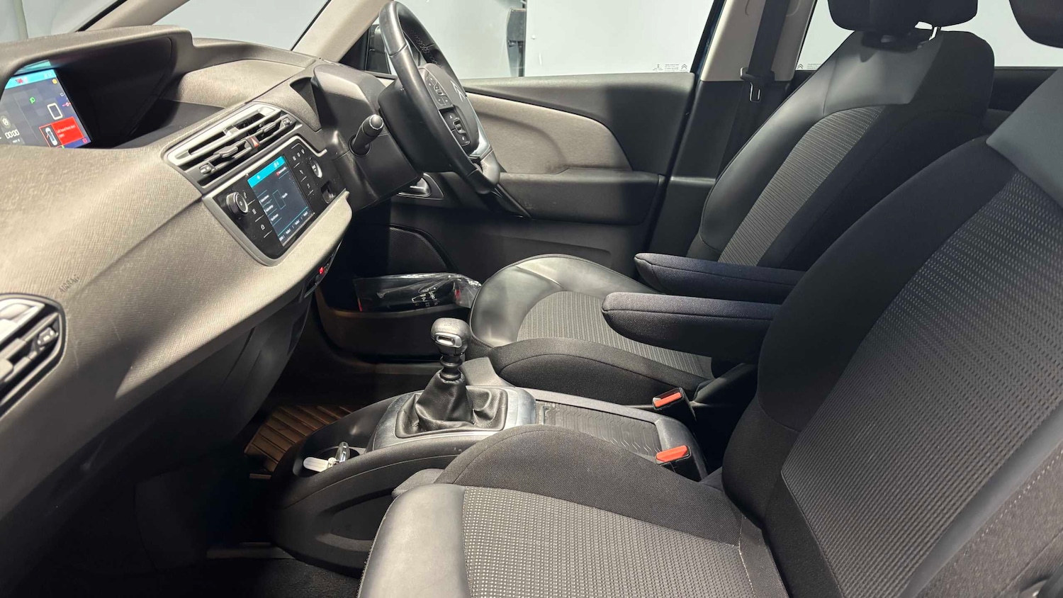 Used Citroen Grand C4 Picasso 2021 for sale - 77914079: Photo 29