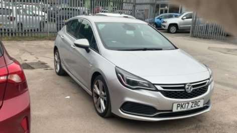 Used Vauxhall Astra 2017 for sale - 76272237: Photo 1