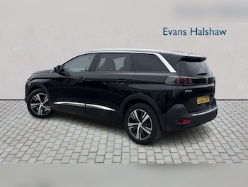 Used Peugeot 5008 2022 for sale - 77740926: Photo