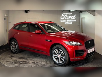 Used Jaguar F-Pace 2016 for sale - 79002291: Photo