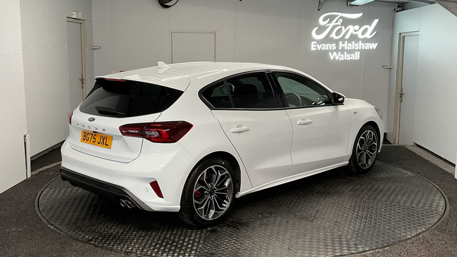 Used Ford Focus 2025 for sale - 76889700: Photo 7