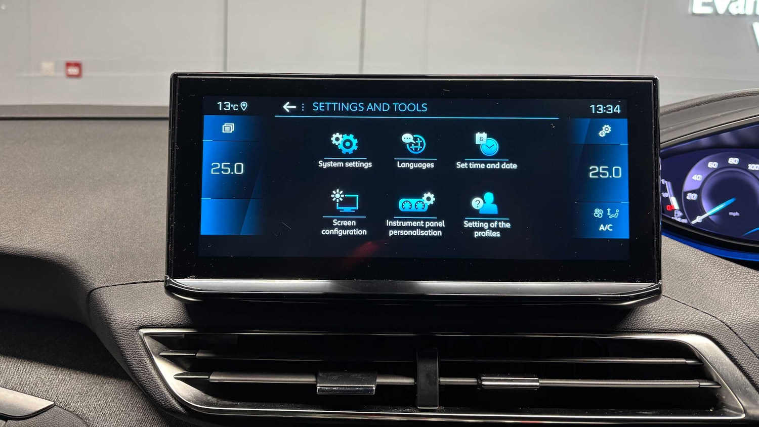 Used Peugeot 5008 2023 for sale - 76732237: Photo 18