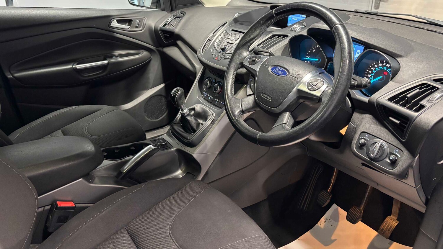 Used Ford Kuga 2016 for sale - 77561043: Photo 13