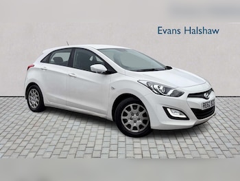 Used Hyundai i30 2012 for sale - 77082943: Photo