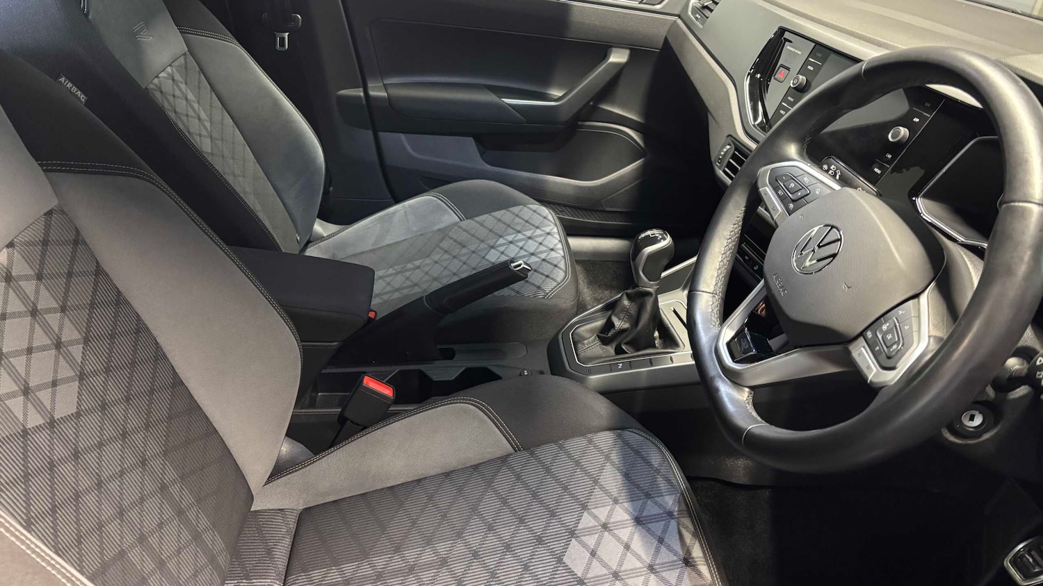 Used Volkswagen Polo 2024 for sale - 77397966: Photo 14