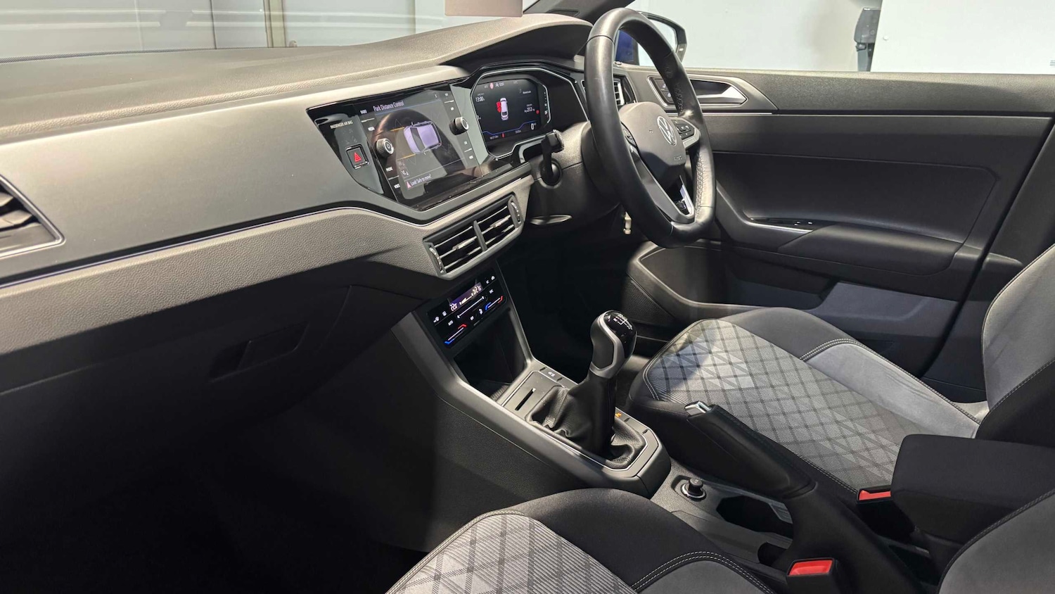 Used Volkswagen Polo 2024 for sale - 77397966: Photo 27