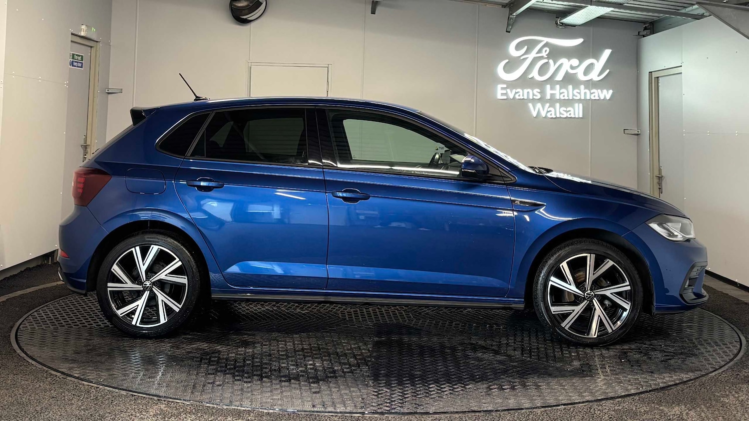 Used Volkswagen Polo 2024 for sale - 77397966: Photo 4