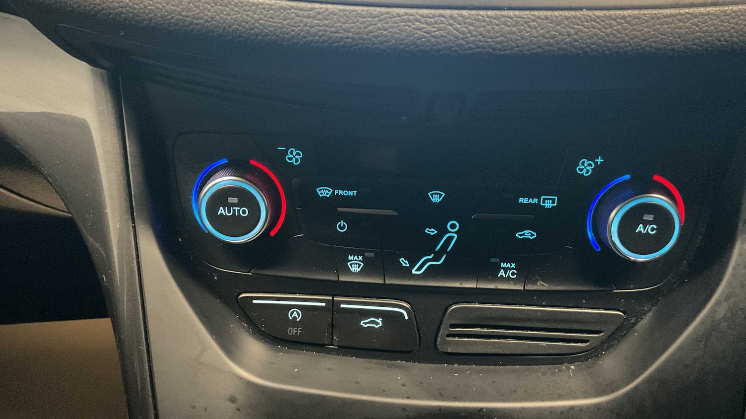 Used Ford Grand C-Max 2019 for sale - 76298509: Photo 20