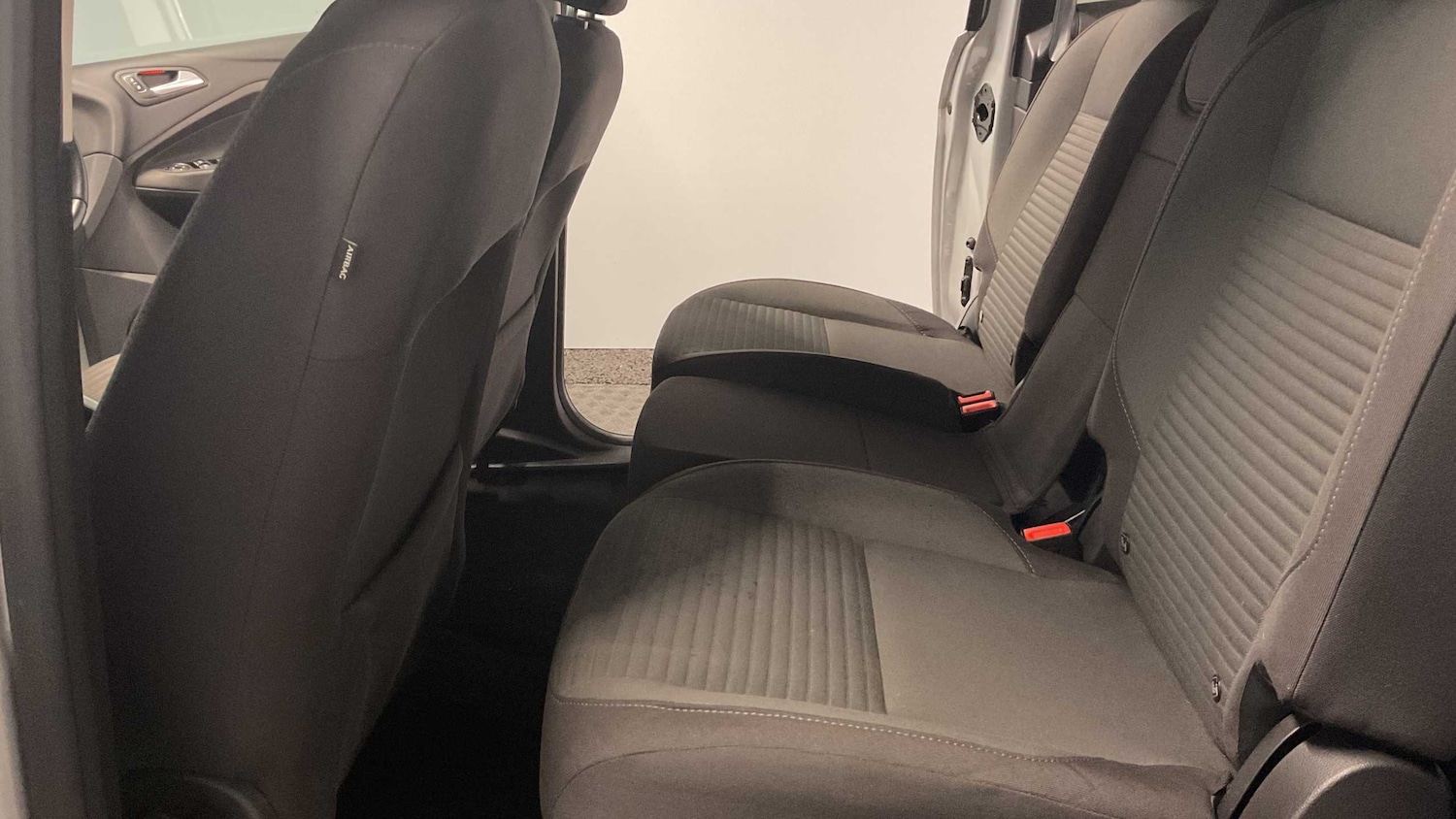 Used Ford Grand C-Max 2019 for sale - 76298509: Photo 26