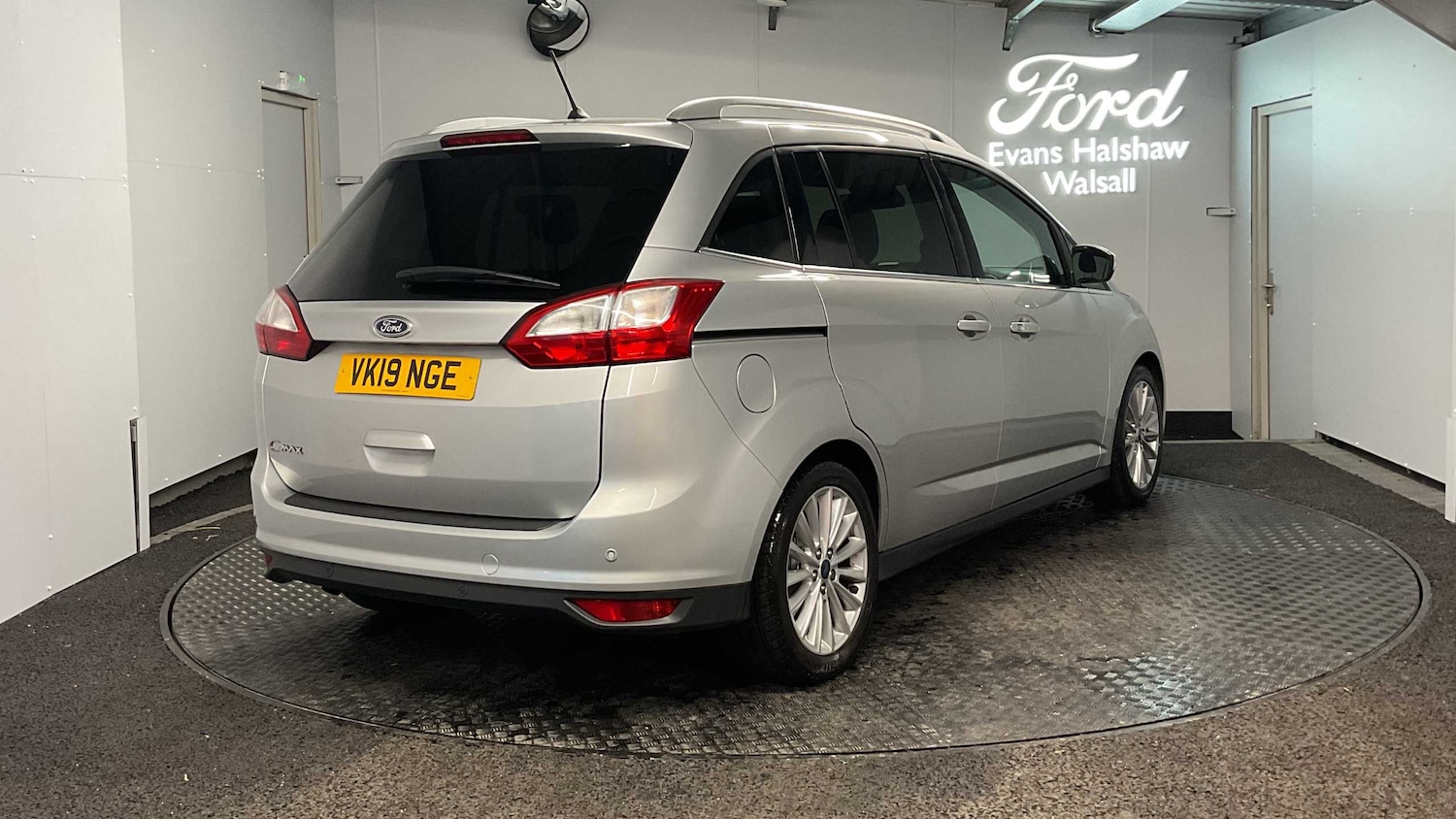 Used Ford Grand C-Max 2019 for sale - 76298509: Photo 7