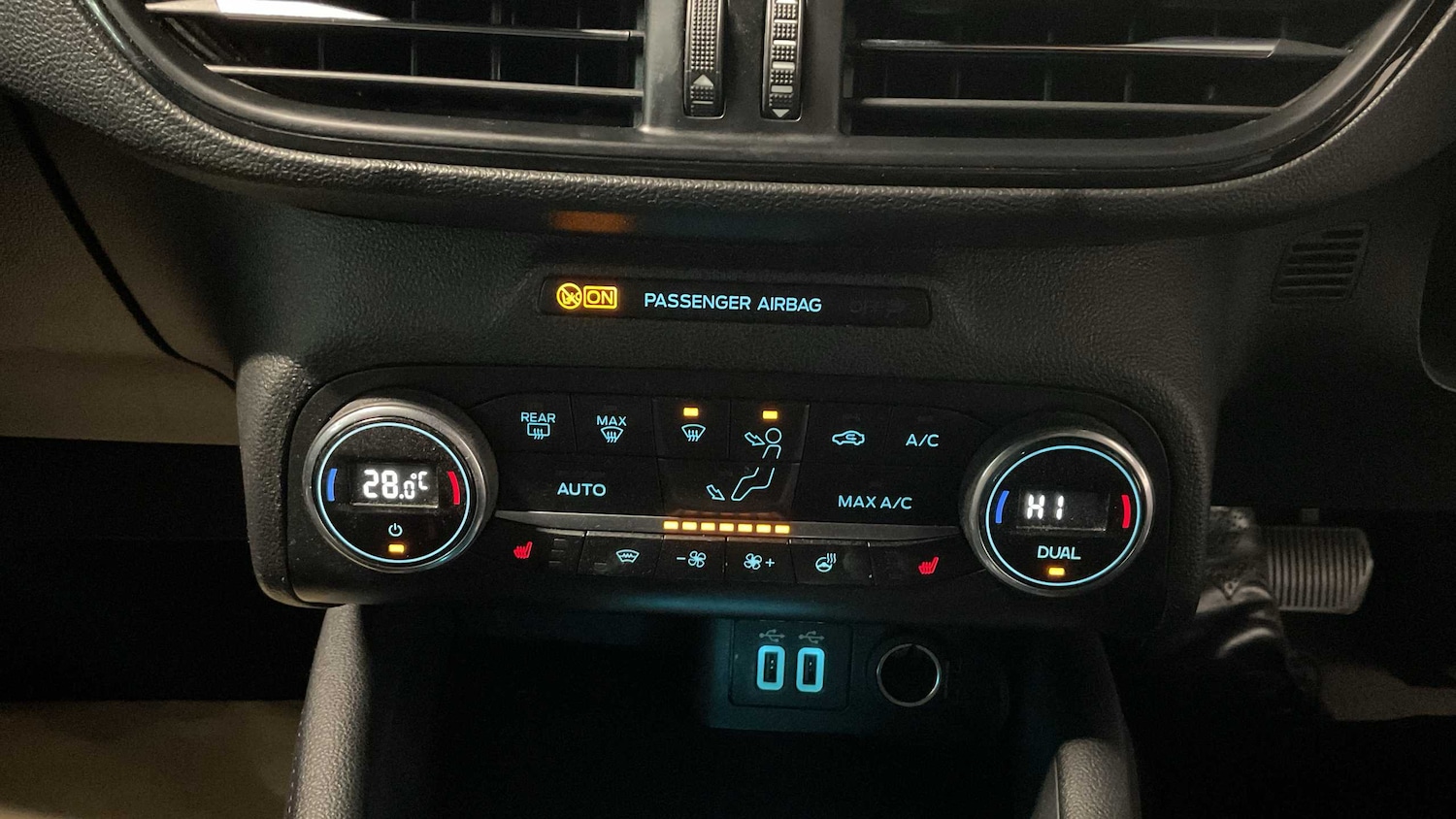 Used Ford Focus 2021 for sale - 76435555: Photo 18