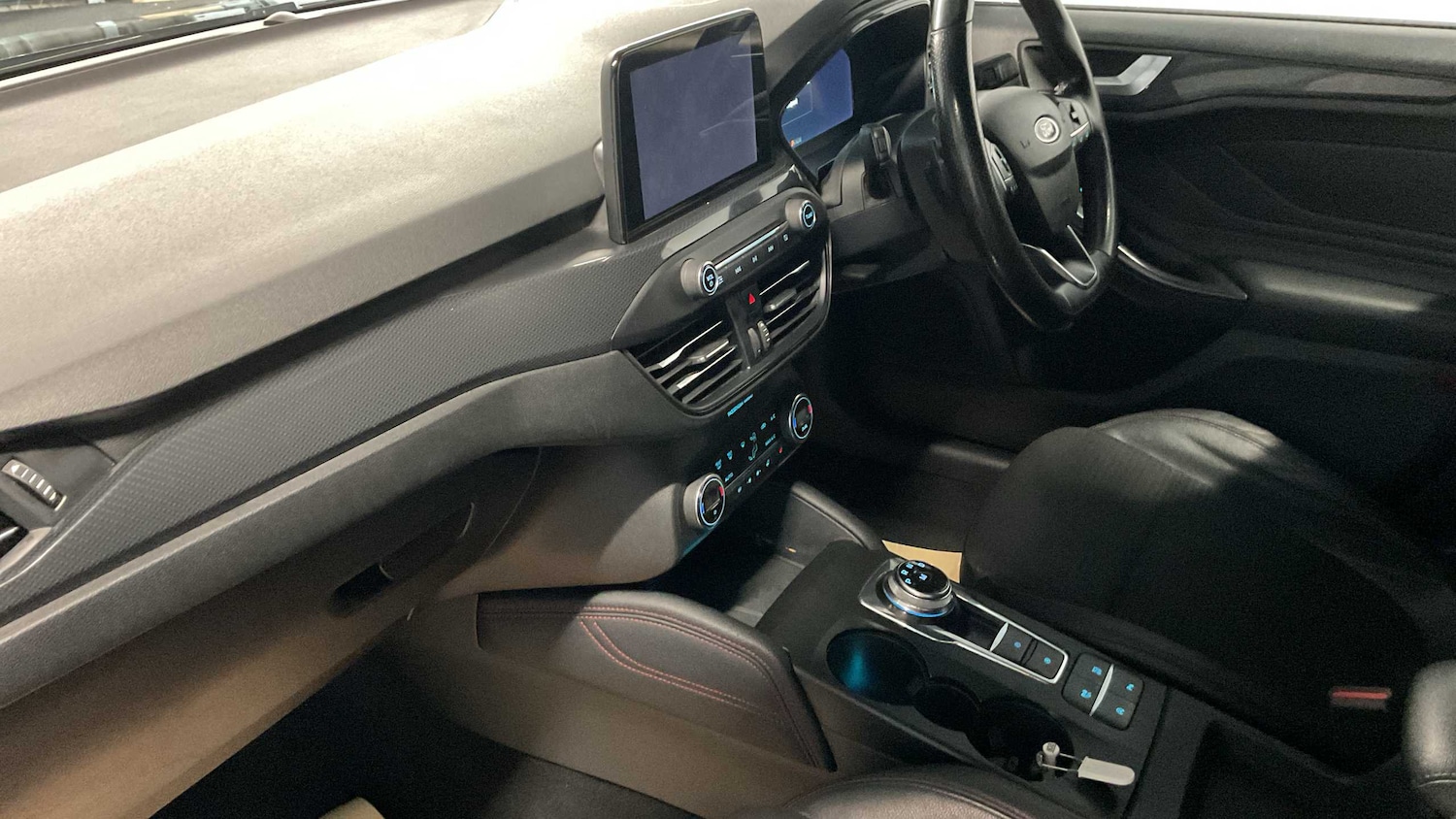 Used Ford Focus 2021 for sale - 76435555: Photo 19