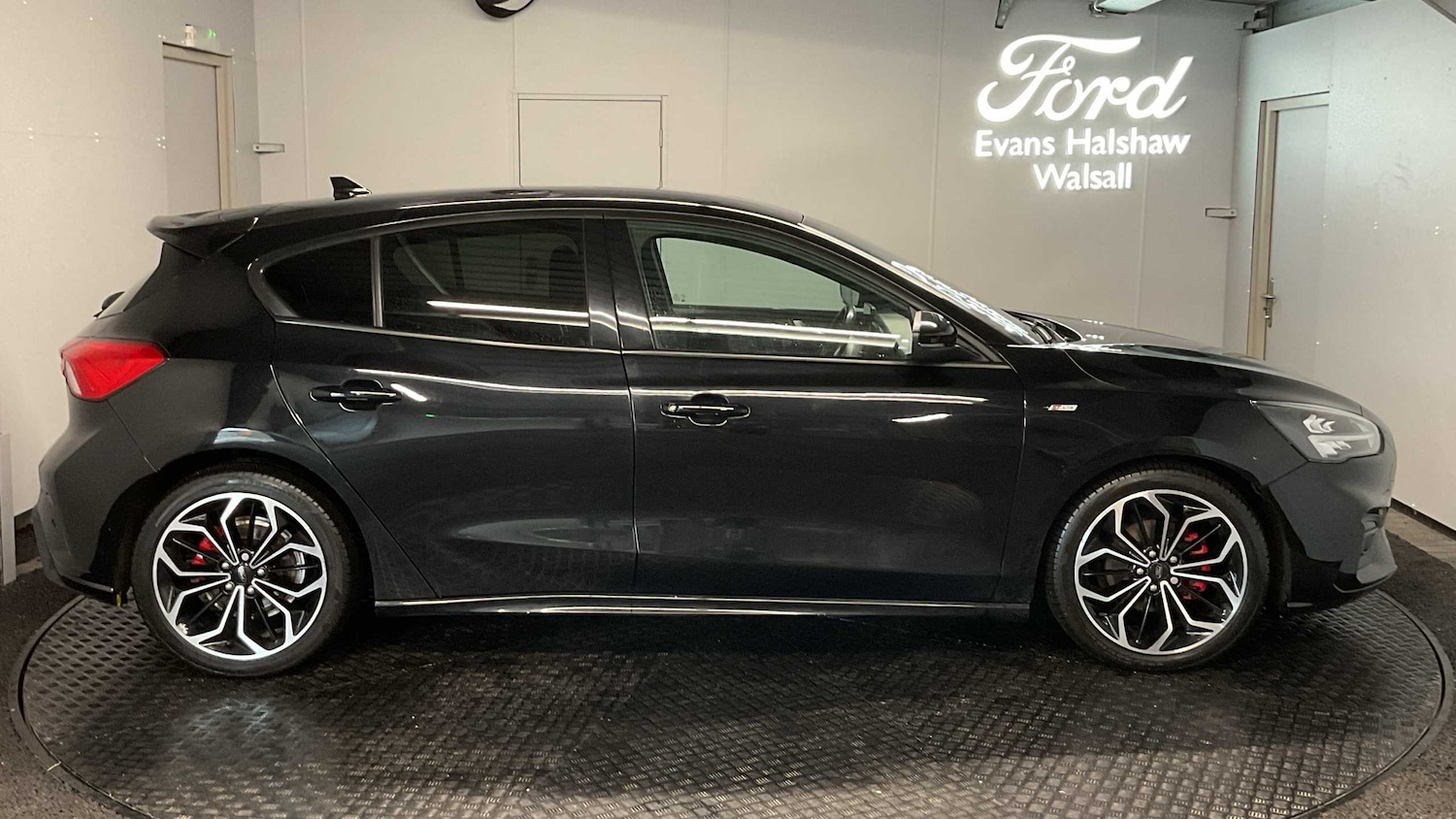 Used Ford Focus 2021 for sale - 76435555: Photo 8