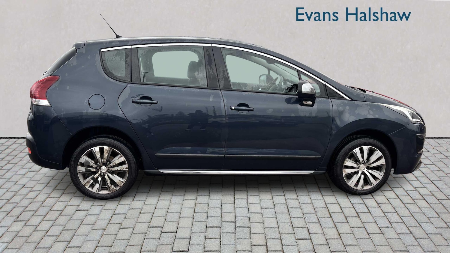 Used Peugeot 3008 2014 for sale - 76564480: Photo 3