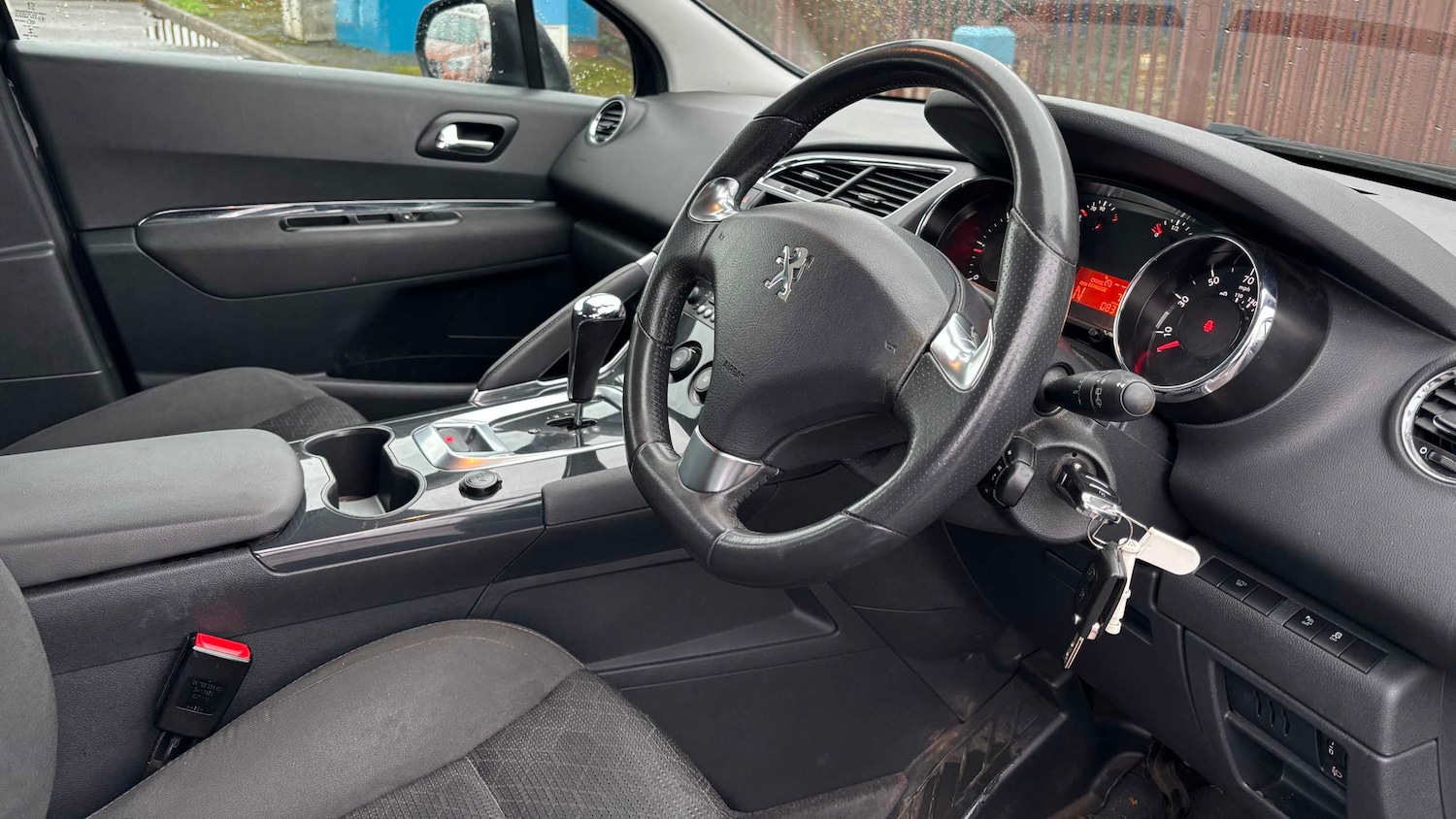 Used Peugeot 3008 2014 for sale - 76564480: Photo 6