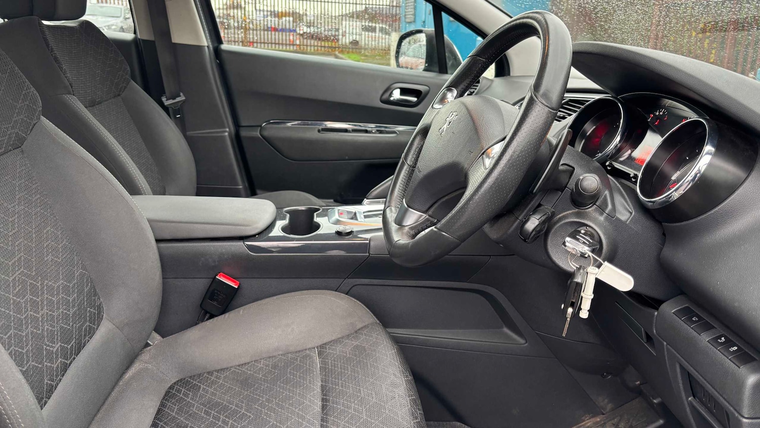 Used Peugeot 3008 2014 for sale - 76564480: Photo 7