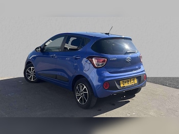 Used Hyundai i10 2018 for sale - 75903307: Photo