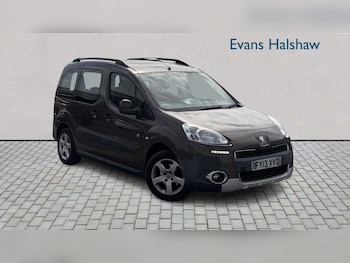 Used Peugeot Partner Tepee 2013 for sale - 79415549: Photo