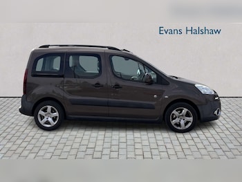 Used Peugeot Partner Tepee 2013 for sale - 79415549: Photo