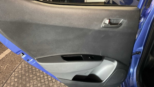 Used Hyundai i10 2018 for sale - 76205245: Photo 26