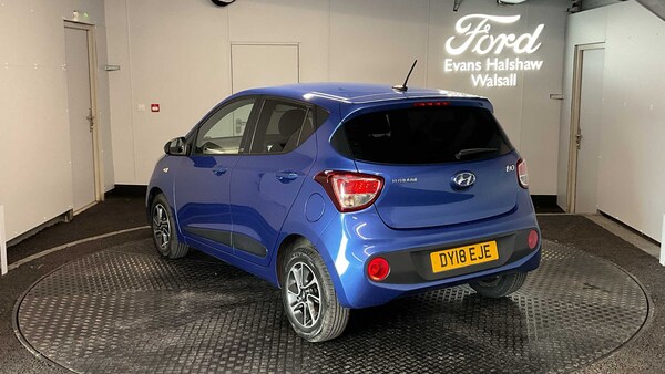 Used Hyundai i10 2018 for sale - 76205245: Photo 5