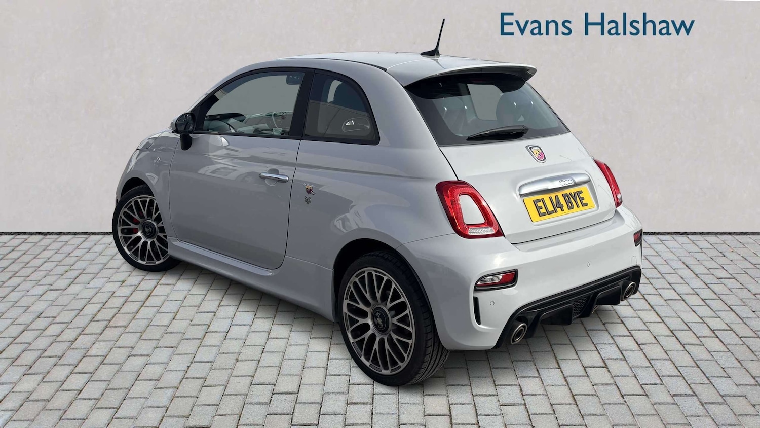 Used Abarth 595 2017 for sale - 77972704: Photo 2