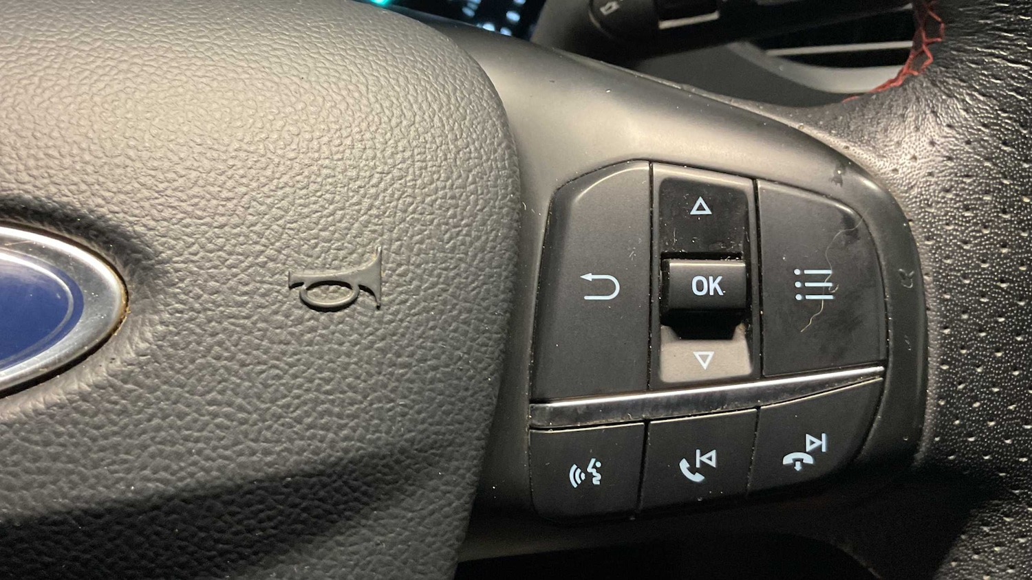 Used Ford Focus 2018 for sale - 76501925: Photo 17