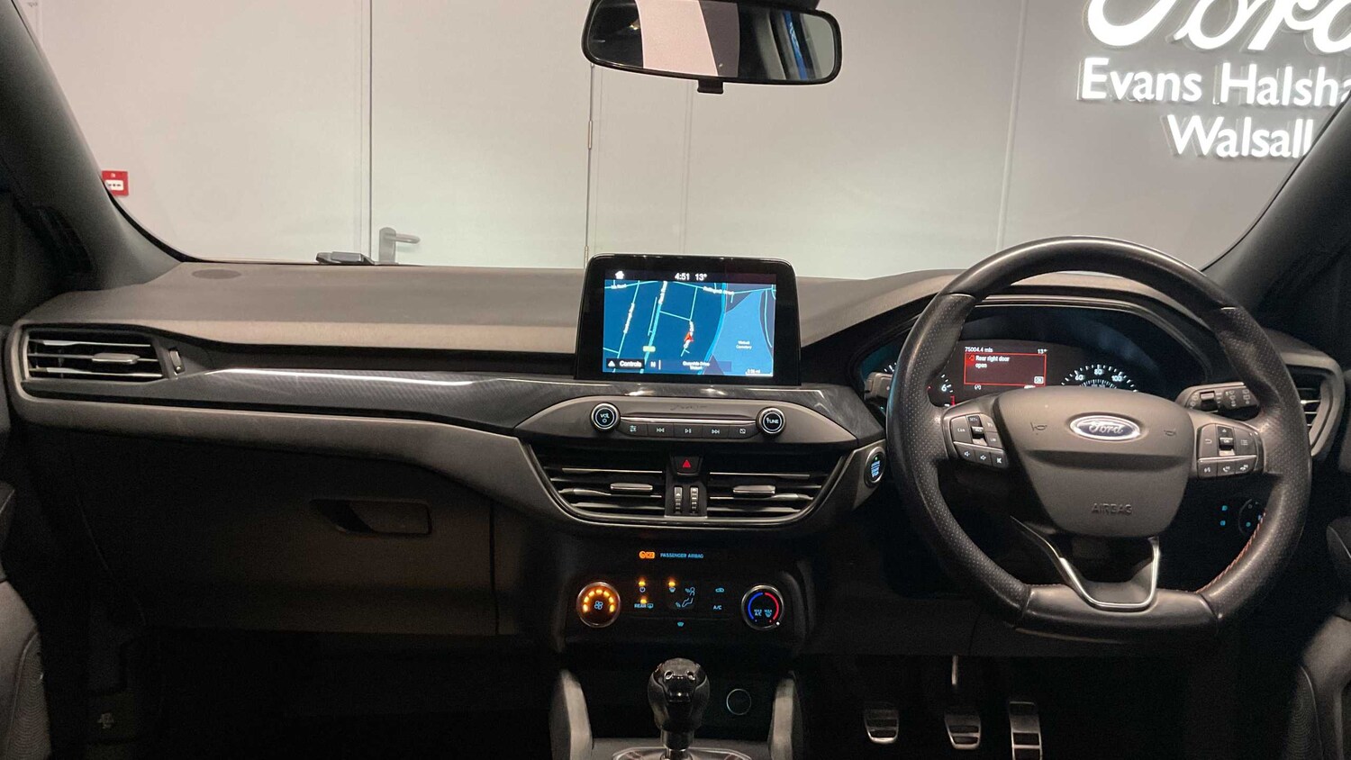 Used Ford Focus 2018 for sale - 76501925: Photo 24