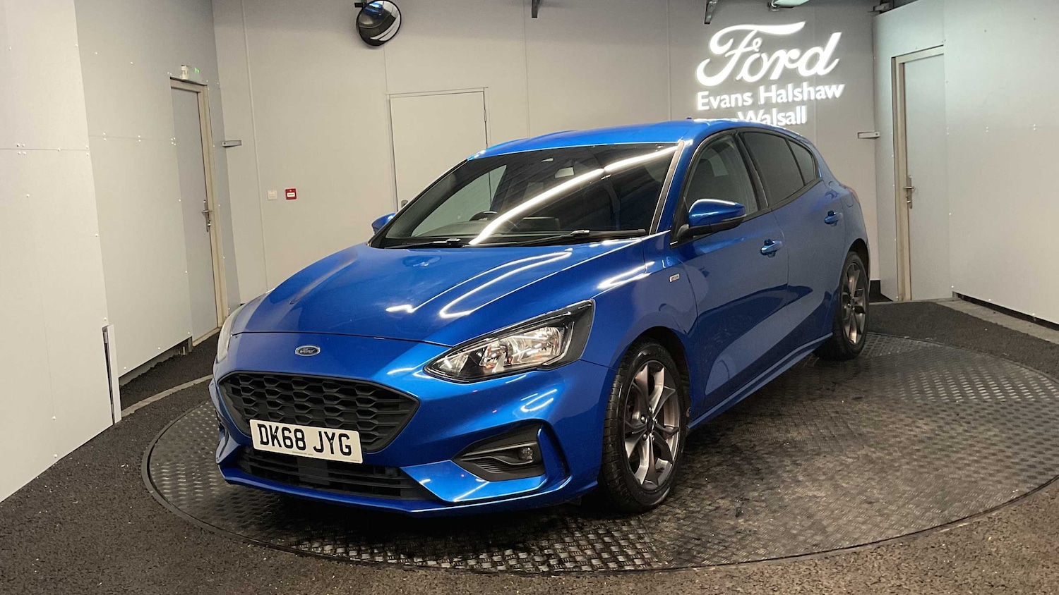 Used Ford Focus 2018 for sale - 76501925: Photo 3