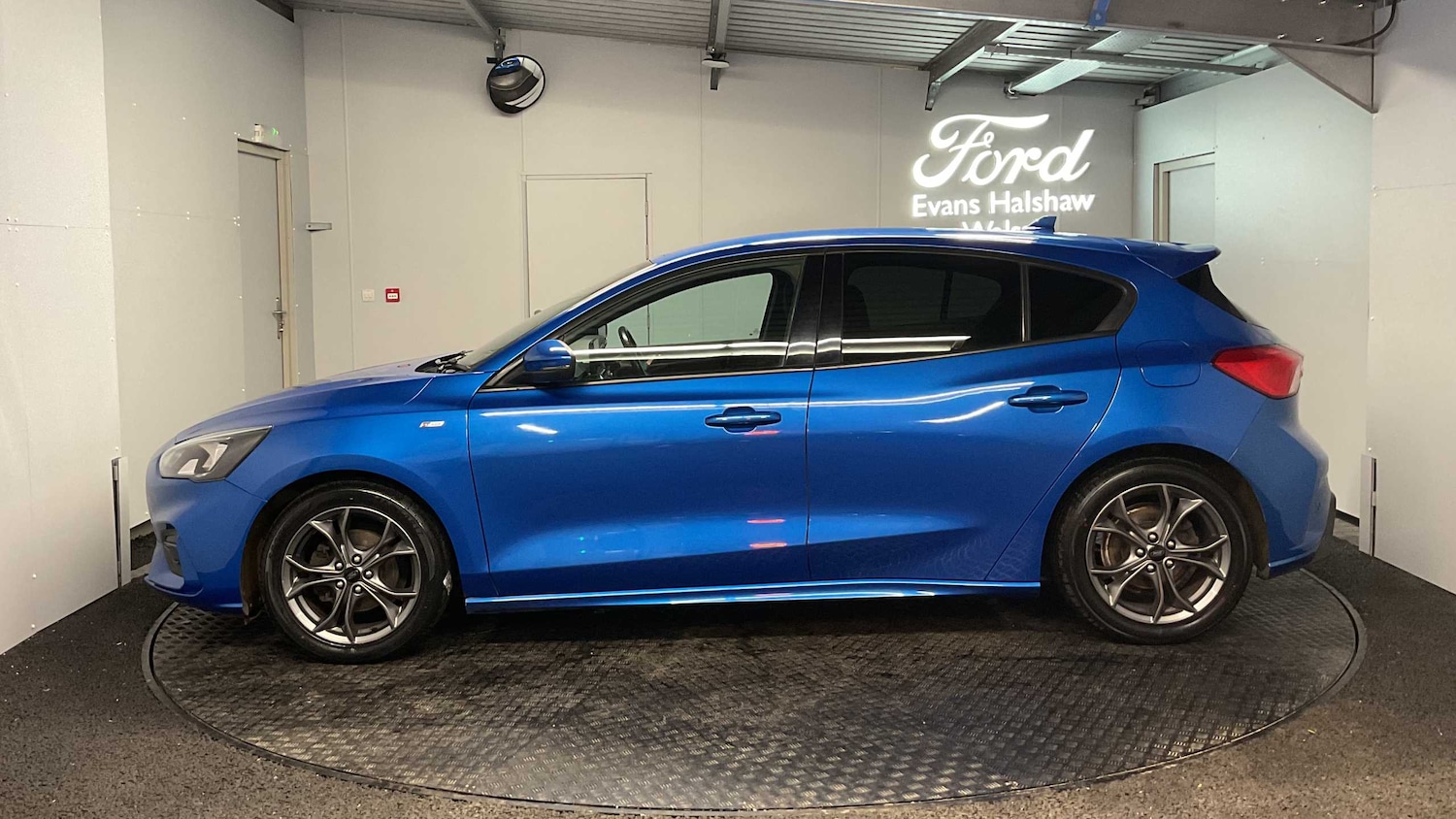 Used Ford Focus 2018 for sale - 76501925: Photo 4