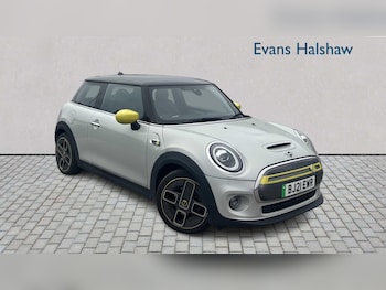 Used MINI Hatch 2021 for sale - 76230316: Photo