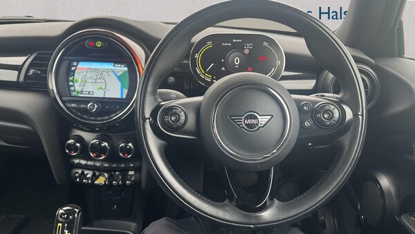 Used MINI Hatch 2021 for sale - 76230316: Photo 6