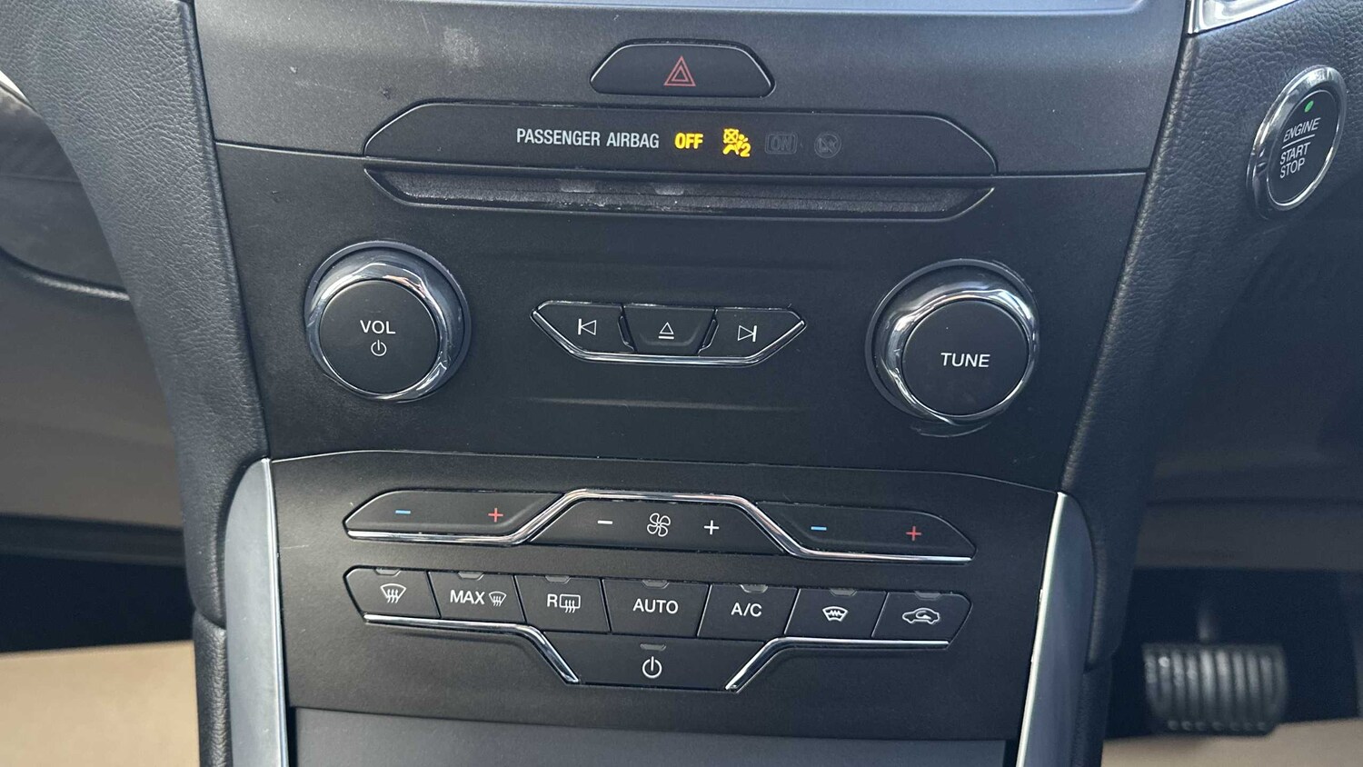 Used Ford Galaxy 2022 for sale - 75841084: Photo 24