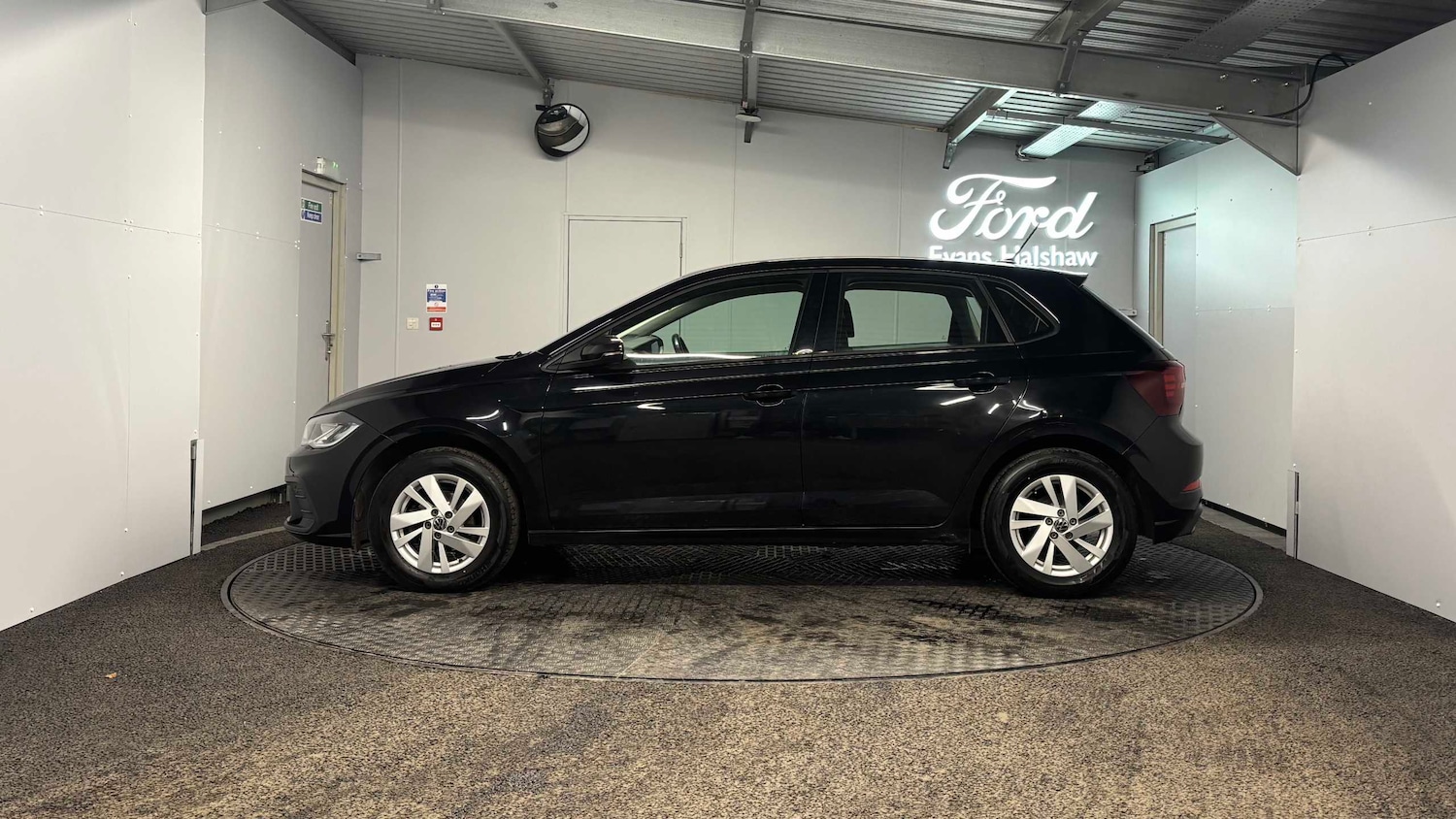 Used Volkswagen Polo 2022 for sale - 77032125: Photo 8