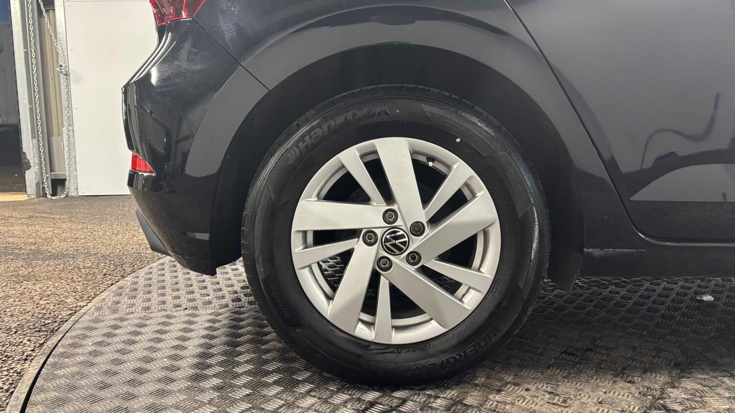 Used Volkswagen Polo 2022 for sale - 77032125: Photo 9