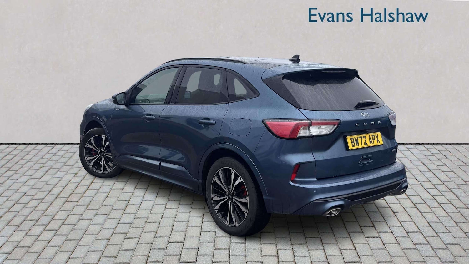 Used Ford Kuga 2023 for sale - 78052279: Photo 2