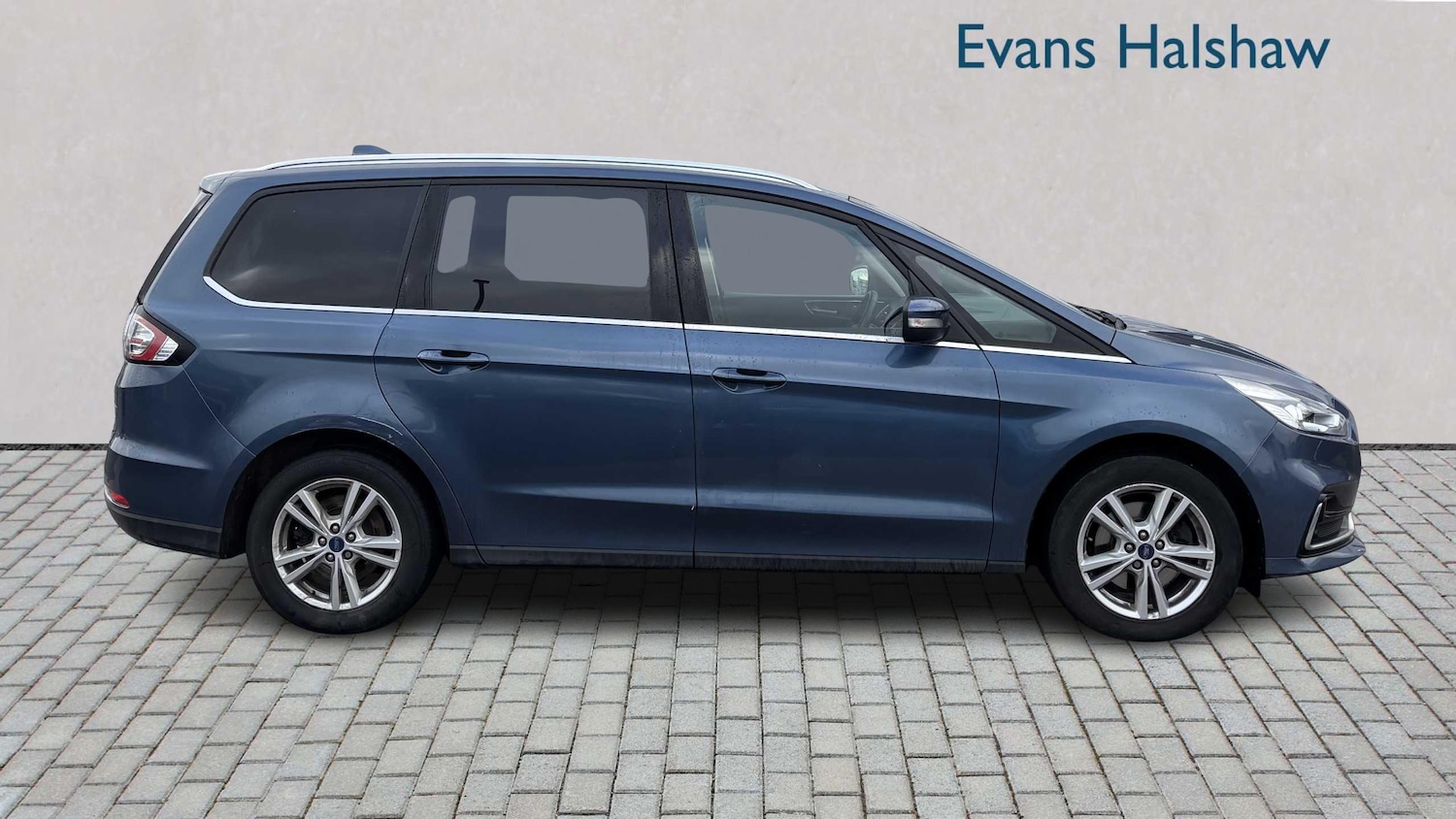 Used Ford Galaxy 2022 for sale - 77389935: Photo 3