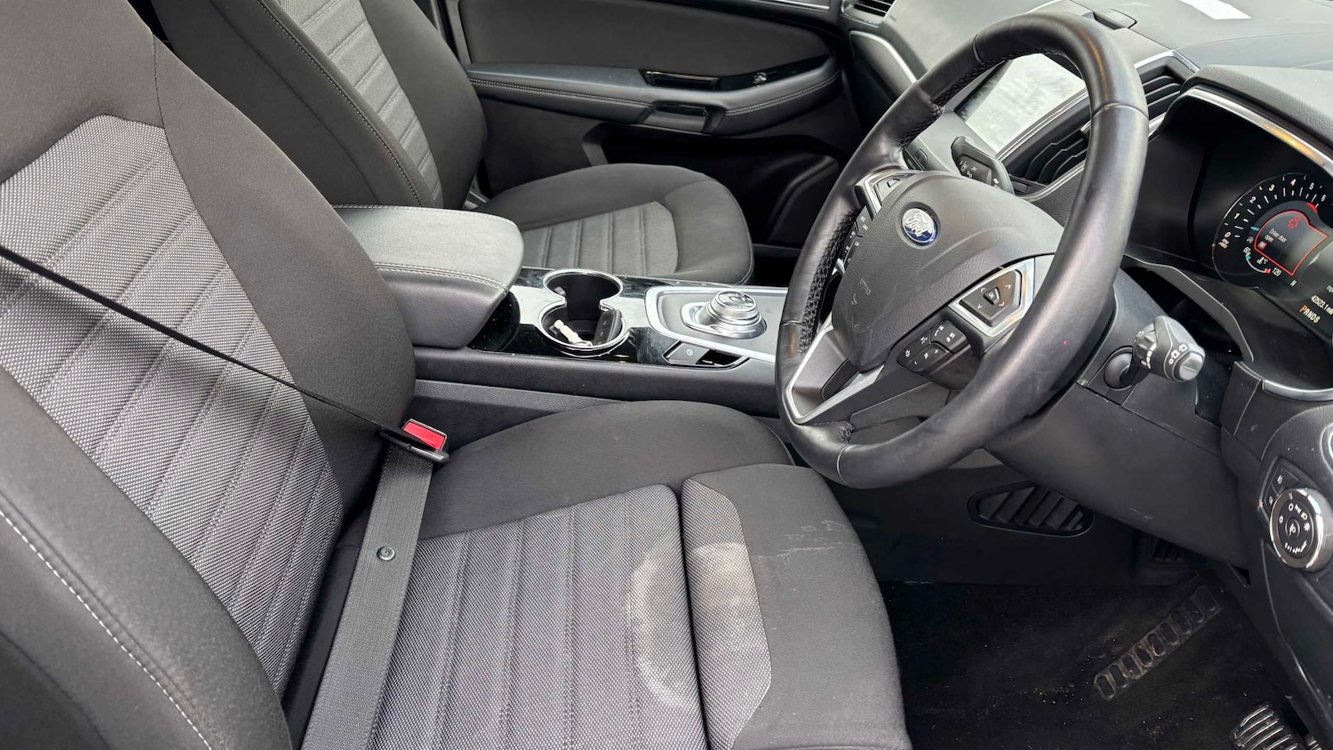 Used Ford Galaxy 2022 for sale - 77389935: Photo 7