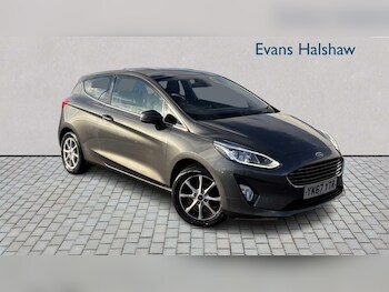 Used Ford Fiesta 2017 for sale - 77270051: Photo