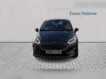 Used Ford Fiesta 2017 for sale - 77270051: Photo