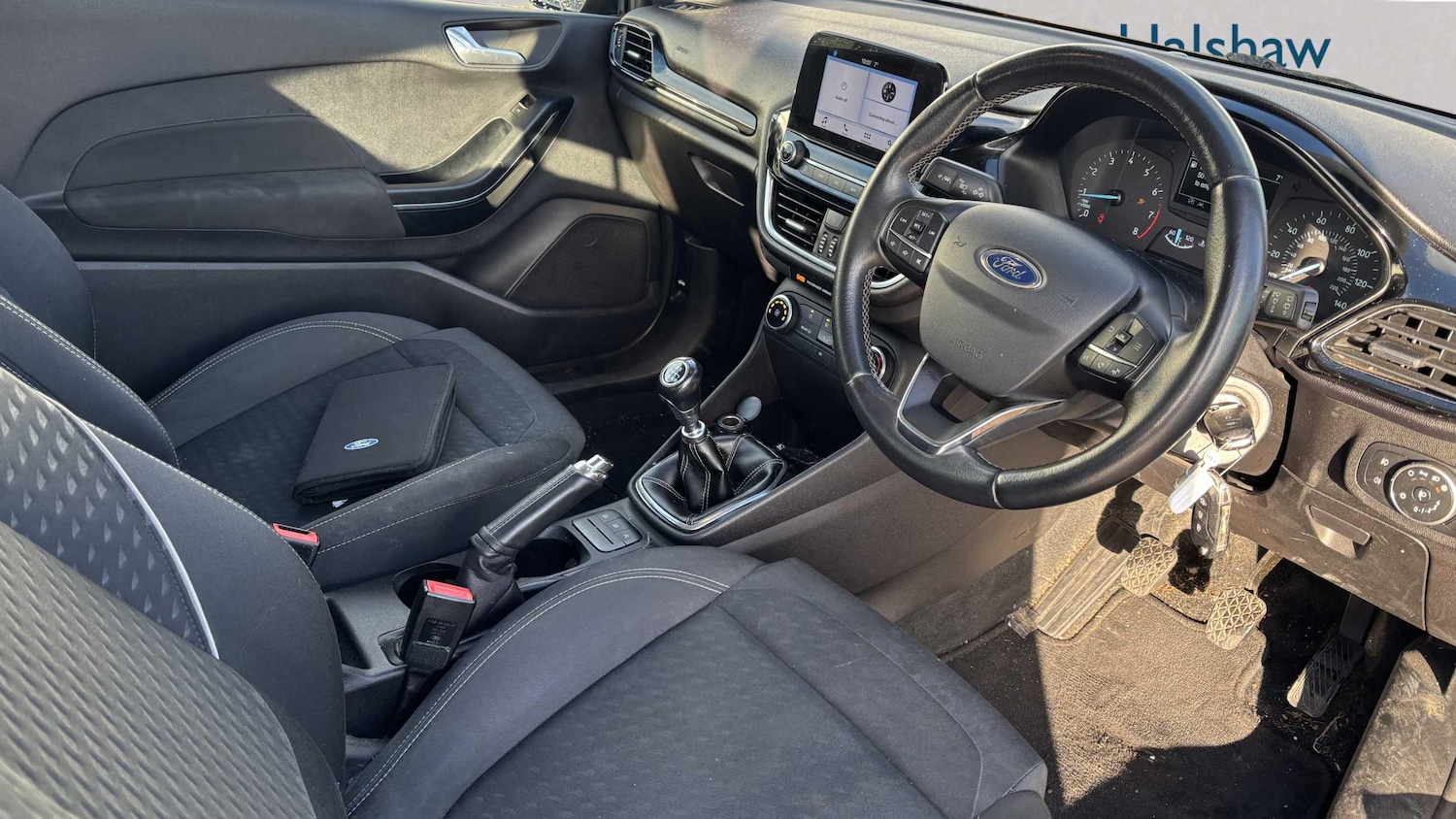 Used Ford Fiesta 2017 for sale - 77270051: Photo 6